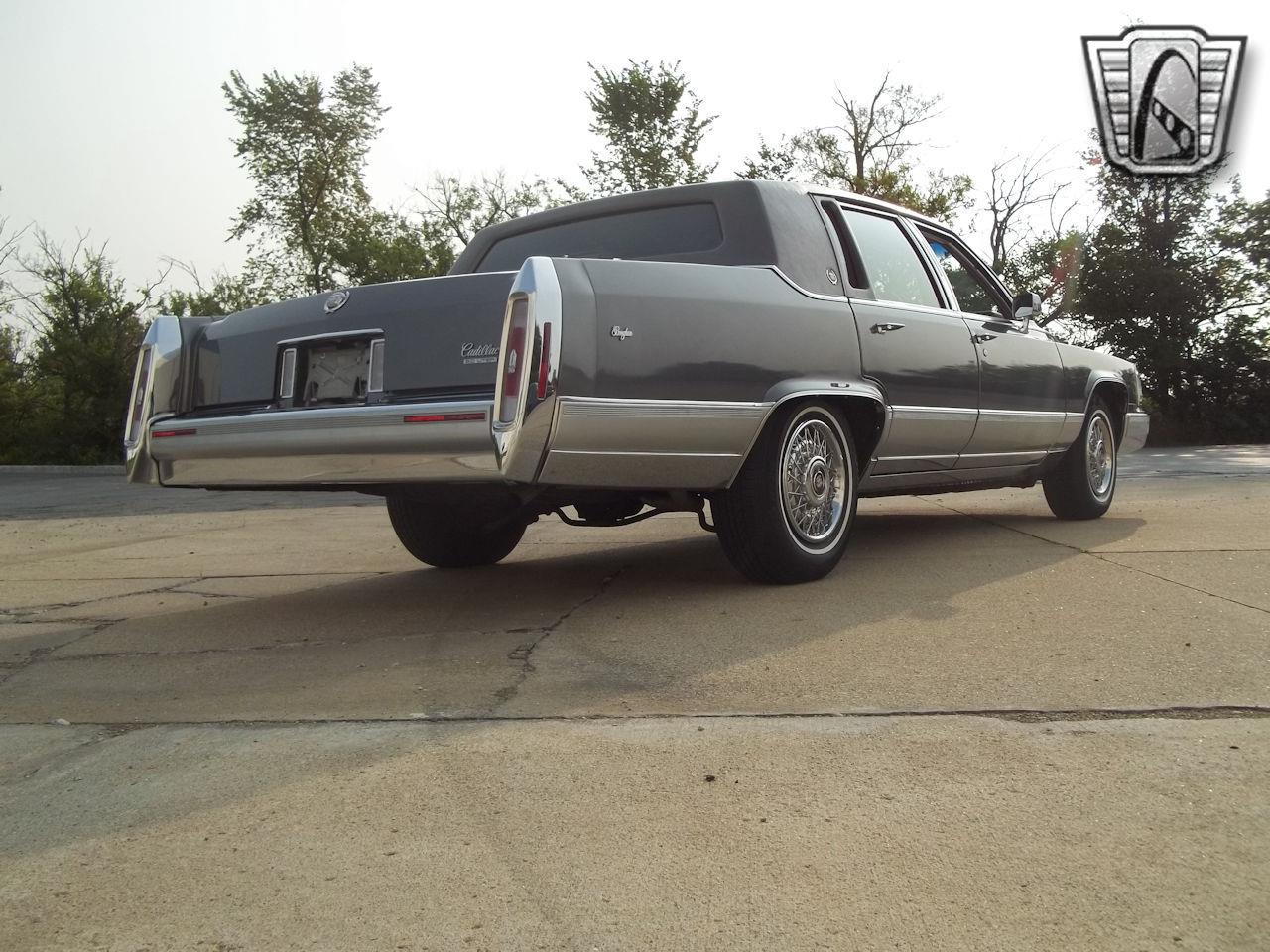 1992 Cadillac Fleetwood for sale in O'Fallon, IL – photo 40