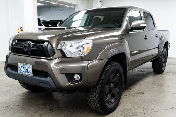 2013 Toyota Tacoma 4x4 4WD Truck Double Cab for sale in Milwaukie, OR – photo 3