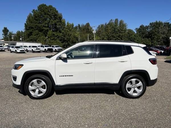 2019 Jeep Compass Latitude suv White Clearcoat - - by for sale in Chatom, AL – photo 3