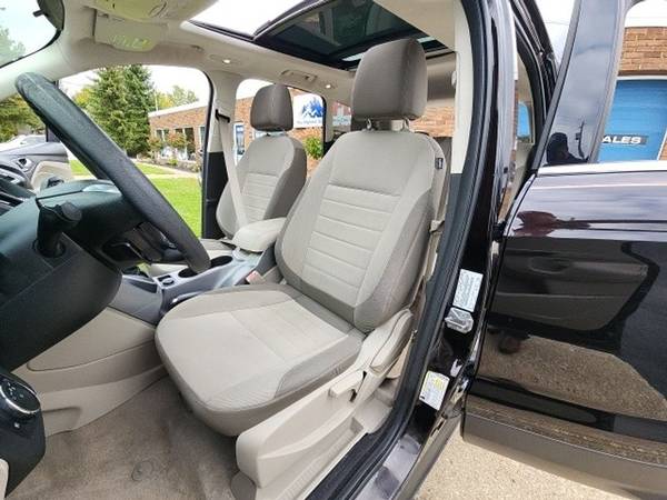2013 Ford Escape SE - - by dealer - vehicle for sale in Medina, OH – photo 13