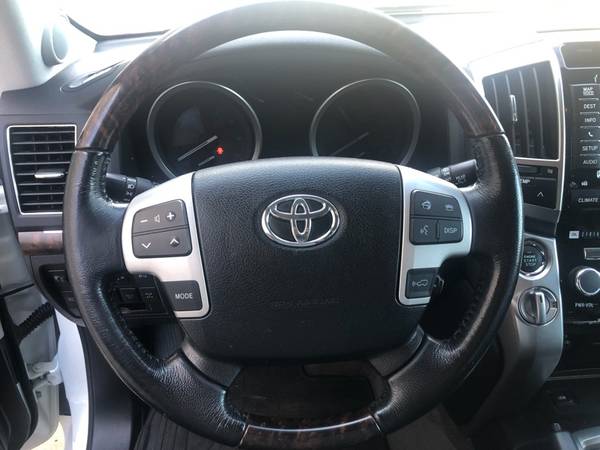 2013 Toyota Land Cruiser 4WD suv White for sale in Fayetteville, AR – photo 14