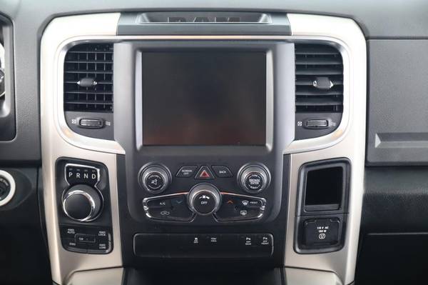2016 RAM 1500 Big Horn Crew Cab 4X4 Crew Cab Pickup for sale in Amityville, NY – photo 7