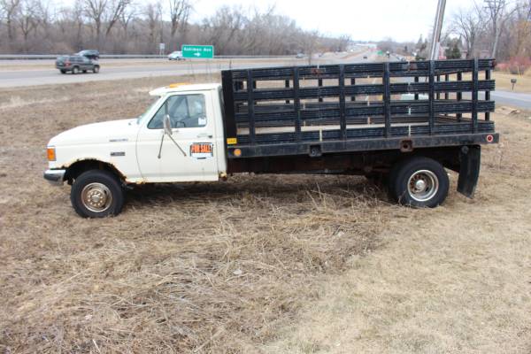 F450 Super Duty Ford Stake Truck for sale in Saint Paul, MN – photo 10