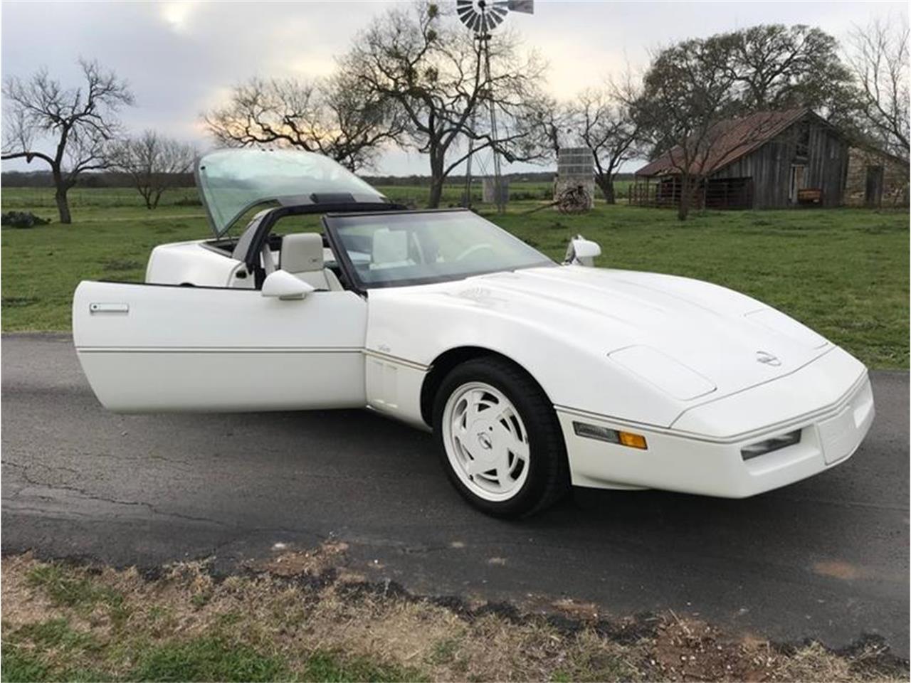 1988 Chevrolet Corvette for sale in Fredericksburg, TX – photo 71