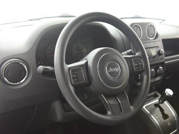 2016 Jeep Patriot Sport SUV 4D suv White - FINANCE ONLINE for sale in Arlington, District Of Columbia – photo 2