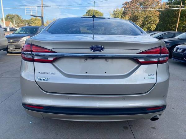 2018 Ford Fusion SE - - by dealer - vehicle automotive for sale in Lincoln, NE – photo 8