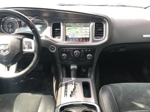 Silver 2012 Dodge Charger R/T Max 4dr Sedan Traction Control for sale in Lynnwood, WA – photo 15