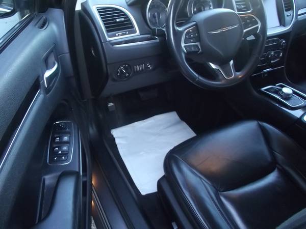 2015 Chrysler 300 Touring AWD Htd Leather New Brakes Loaded - cars & for sale in Des Moines, IA – photo 9