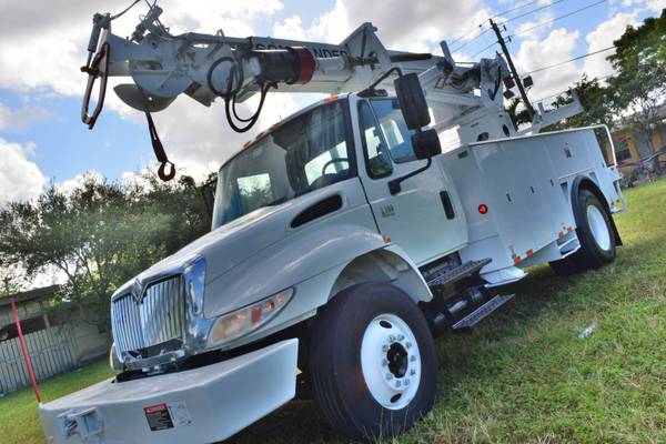 2006 International 4300 Derrick Digger for sale in Other, Other – photo 10