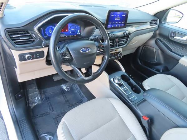 2020 Ford Escape Titanium - - by dealer - vehicle for sale in Boise, ID – photo 10