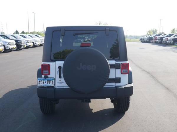 2015 Jeep Wrangler Unlimited Sport for sale in Cambridge, MN – photo 9
