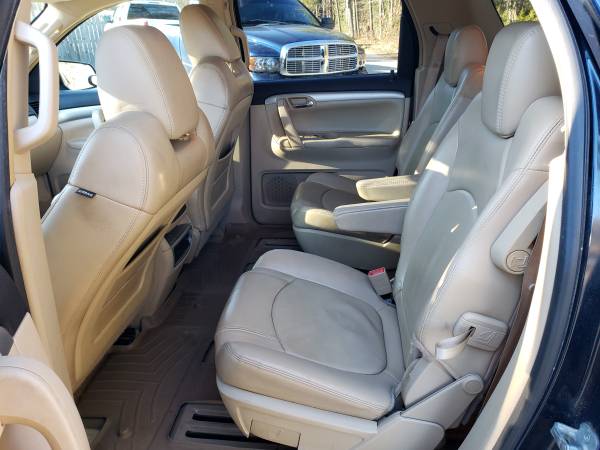 2009 SATURN OUTLOOK XE Third Row Seating - - by dealer for sale in King William, VA – photo 4