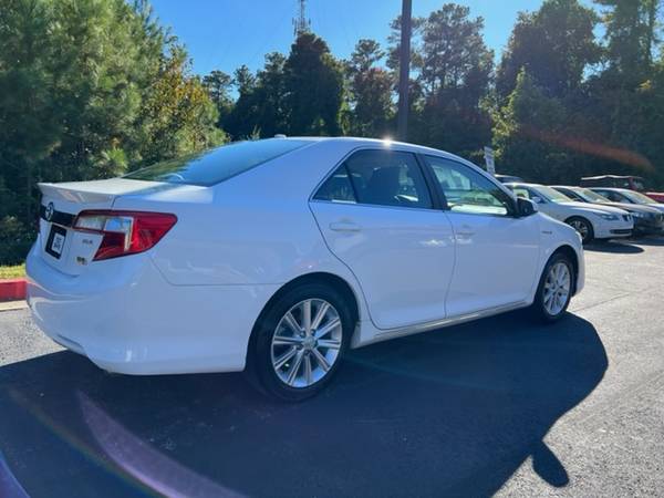 2012 Toyota Camry Hybrid XLE - - by dealer - vehicle for sale in Alpharetta, GA – photo 8