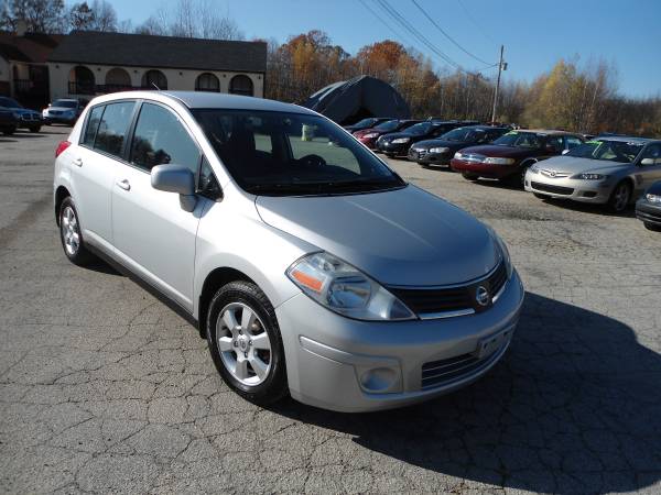 Nissan Versa automatic 4cyl Great MPG Low Miles *1 Year Warranty* -... for sale in hampstead, RI – photo 3
