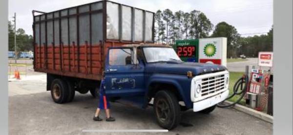 Dump Truck F700 for sale in High Springs, FL