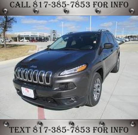 2018 Jeep Cherokee Latitude Plus - Ask About Our Special Pricing! for sale in Granbury, TX – photo 7