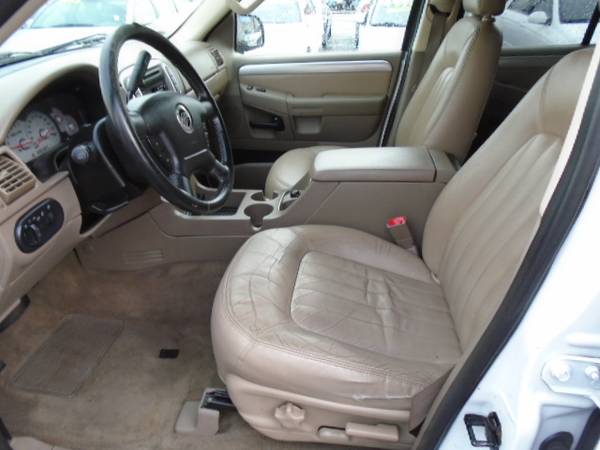 2003 Mercury Mountaineer AWD V-6 4 0L Sport Utility 4Dr (3rd Row) for sale in Portland, OR – photo 2