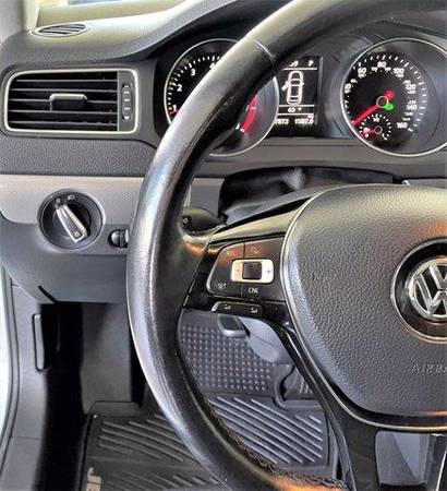 2017 Volkswagen Jetta 1 4T SE - - by dealer - vehicle for sale in Reno, NV – photo 18