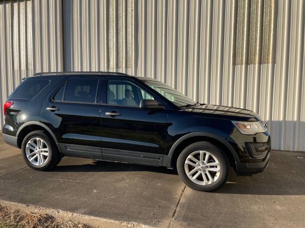 2017 Ford Explorer for sale in Oxford, MS – photo 2