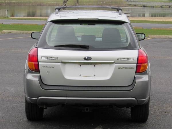 2007 Subaru Outback 2 5i Wagon - CLEAN! - - by dealer for sale in Jenison, MI – photo 7