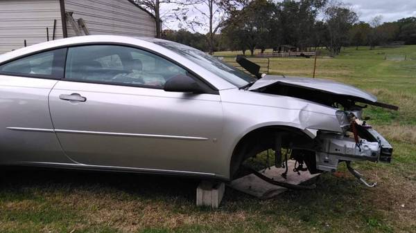 Pontiac g6 missing transmission and radiator no title have bill of... for sale in Wilsonville, AL – photo 2