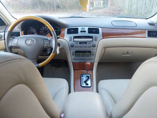 2005 Lexus Es330 Super Clean Drives Excellent - - by for sale in Morrow, GA – photo 10