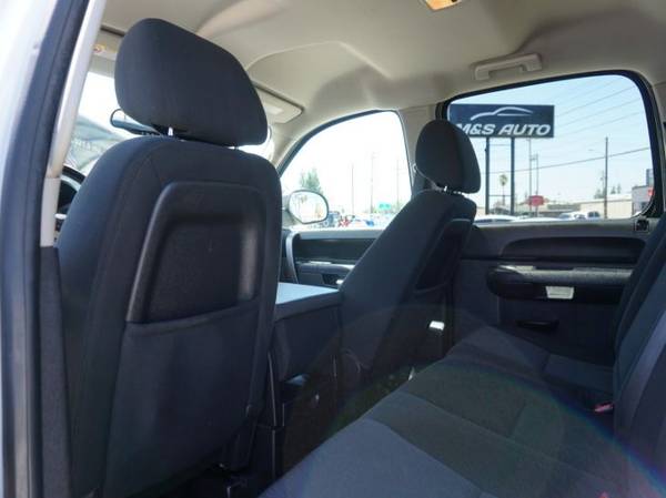 2014 Chevrolet Silverado 2500HD 4WD Diesel 4x4 Chevy Truck LT Pickup for sale in Sacramento, NV – photo 18