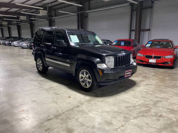 2012 Jeep Liberty 4X4 - cars & trucks - by owner - vehicle... for sale in Houston, TX – photo 5