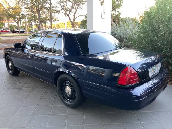 2005 Ford Crown Victoria Police Interceptor Unmarked for sale in Fort Myers, FL – photo 3