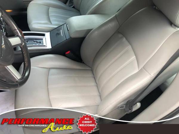 2006 CHRYSLER 300 4dr Sdn 300C AWD 4dr Car for sale in Bohemia, NY – photo 20
