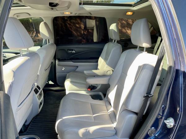 2019 Honda Pilot Elite AWD with Honda Warranty - - by for sale in Henderson, NV – photo 12