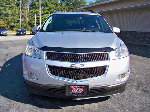 2012 CHEVY TRAVERSE 2LT * AWD * Nav * Heated Leather * 3rd Row Seat * for sale in Mogadore, OH – photo 2