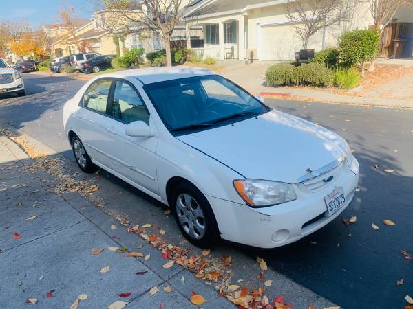 !! 2006 Kia Spectra , 124k , 5 speed manual, Gas Saver , clean title... for sale in Rodeo, CA – photo 3