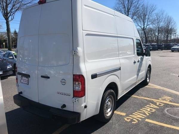 2017 Nissan NV2500 HD S for sale in Saint James, NY – photo 4