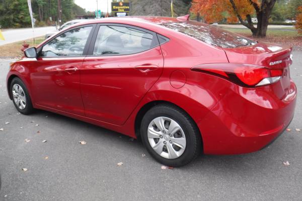 2016 Hyundai Elantra SE edition, all power opts, LOW MILEAGE, perfect for sale in Orange, MA – photo 8