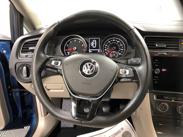 2019 *Volkswagen* *Golf* *1.4T SE Manual* Silk Blue for sale in Arlington Heights, IL – photo 8