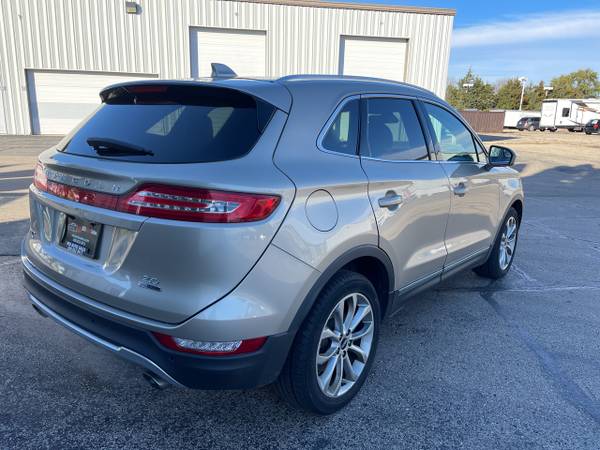 2015 Lincoln MKC FWD 4dr - - by dealer - vehicle for sale in Middleton, WI – photo 7