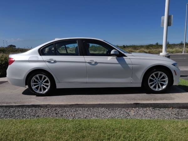2018 BMW 3-Series 320i - - by dealer - vehicle for sale in Kailua-Kona, HI – photo 4