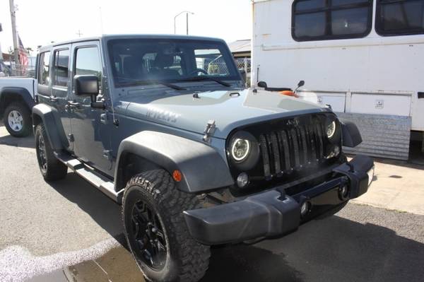 2015 Jeep Wrangler Unlimited Visit our website for sale in Honolulu, HI – photo 18