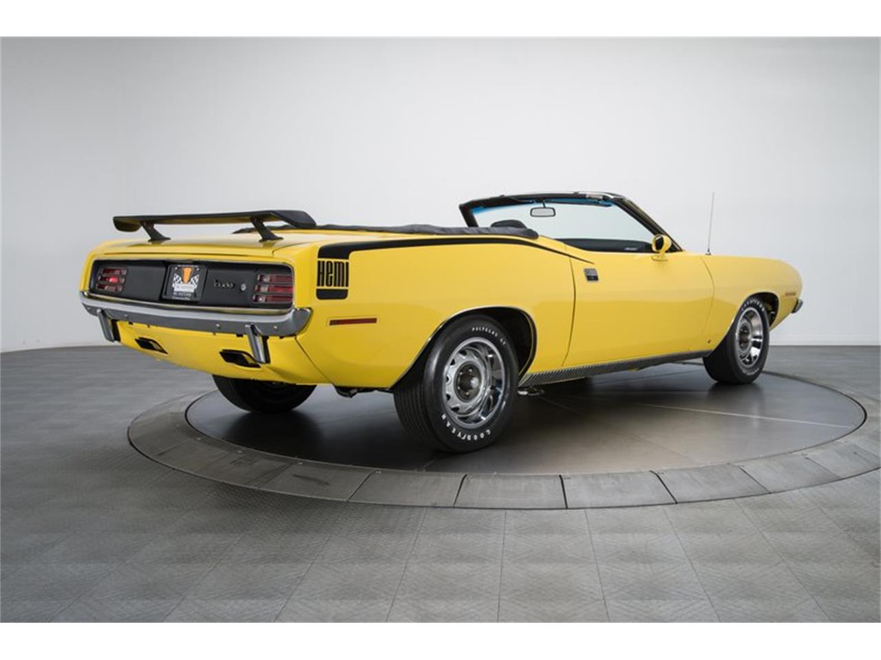 Plymouth Barracuda 1970 мотор