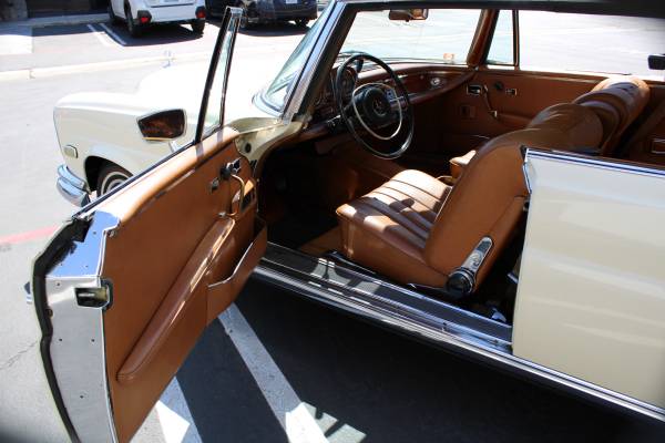 1968 Mercedes Benz 280SE Coupe - - by dealer - vehicle for sale in Laguna Beach, CA – photo 5