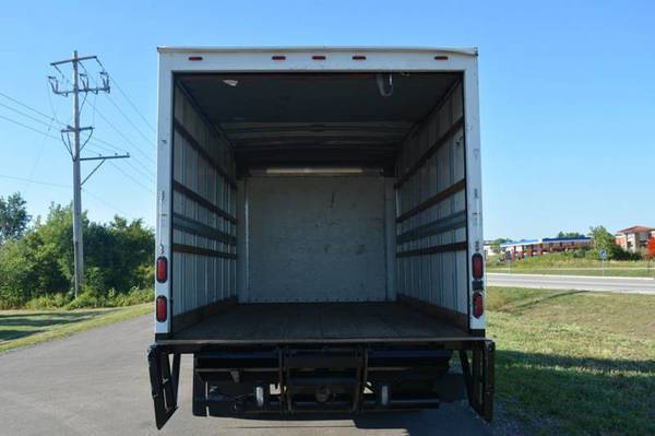 2013 Isuzu NPR HD 16ft Box Truck for sale in Fort Wayne, IN – photo 19