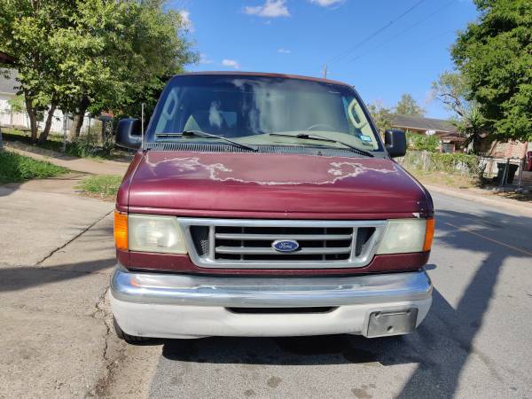 !!! FORD ECONOLNE !!! LIKE NEW !! A/C !! CLEAN TITLE $$ 2,990 CASH -... for sale in Brownsville, TX – photo 10
