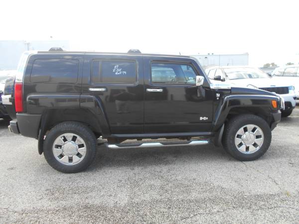 2007 Hummer 3 Black and Sporty! Call Mo! for sale in Lafayette, IN