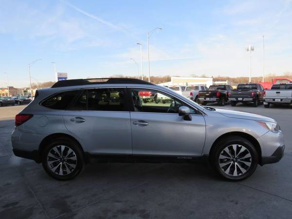 2016 Subaru Outback 3 6R Limited Wagon 4D 6-Cyl, 3 6 Liter for sale in Council Bluffs, NE – photo 8