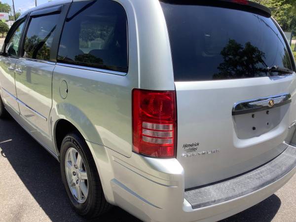 2010 Chrysler Town and County Touring New Tires Excellent Condition! for sale in Sarasota, FL – photo 7