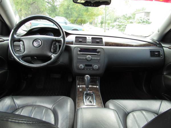 ***2007 BUICK LUCERNE CXS**POWER SUNROOF**HEATED LEATHER** for sale in Stoughton, WI – photo 7