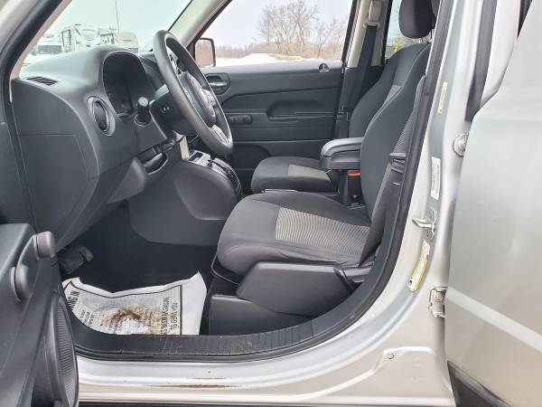 2011 JEEP PATRIOT SPORT! 4X4! RUNS STRONG! SOLID SUV! - cars & for sale in Lisbon, NY – photo 12