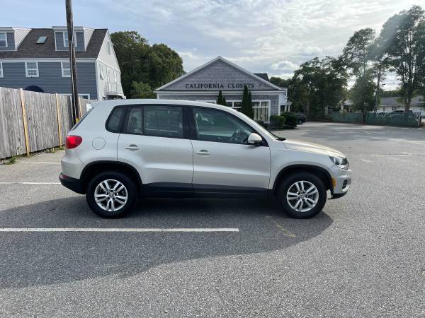 2013 VOLKSWAGEN TIGUAN - - by dealer - vehicle for sale in Hyannis, MA – photo 4