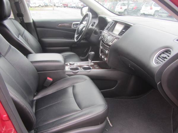 2014 Nissan Pathfinder SL 4x4 Third Row! WARRANTY! LOADED! for sale in Cadillac, MI – photo 20